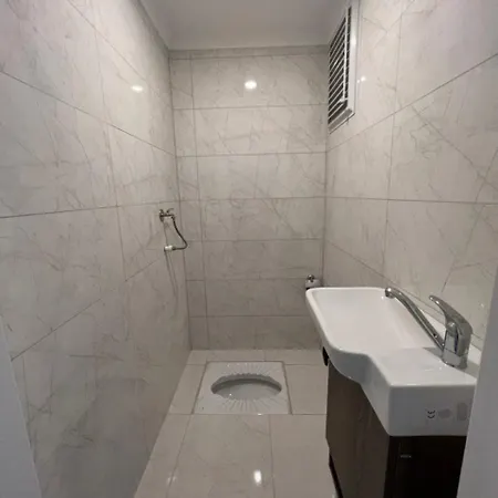 Apartment Vip Purple