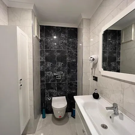 Apartment Vip Purple
